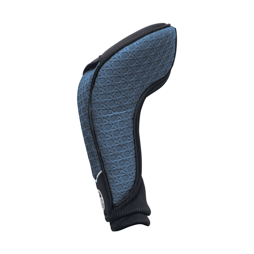 GoPlayerエンボス加工No.1木製カバー（ダークブルー）