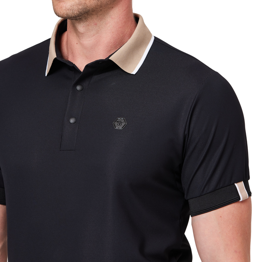 カラーブロックの半袖シャツ