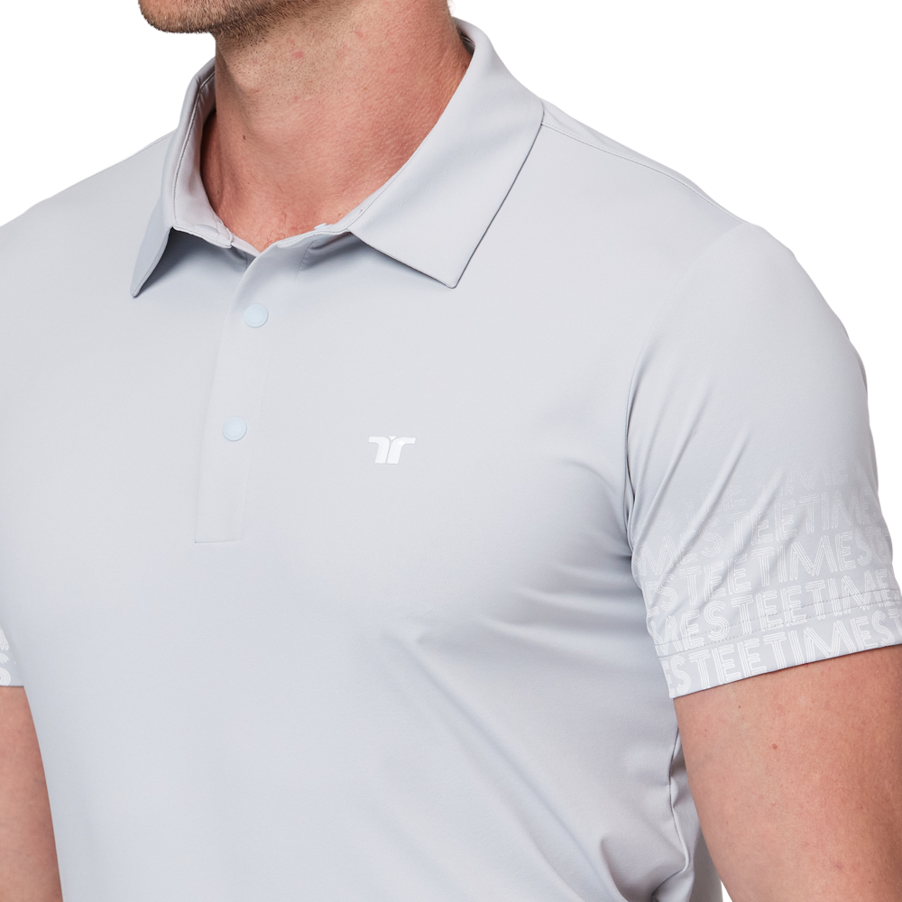 ミニマルなレタリングパッチワーク半袖シャツ