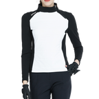 斜めのジッパーが付いた白いタートルネックのスウェットシャツ