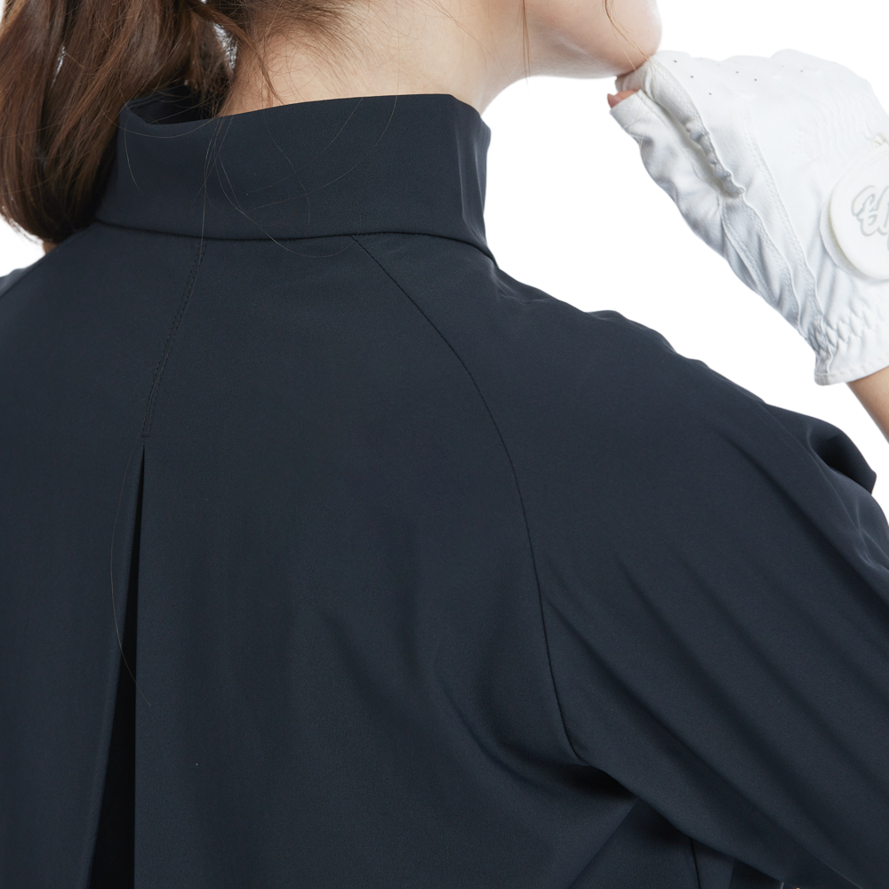 ゴルフ用防風撥水長袖ジャケット（ブラック）